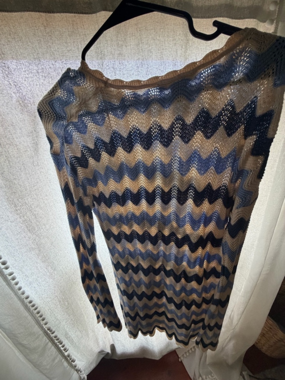C&C California Blue and Cream Zigzag beach cover up or dress